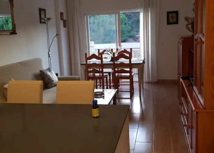 Piso Reformado A Estrenar Cerca Playa Y Centro アパート